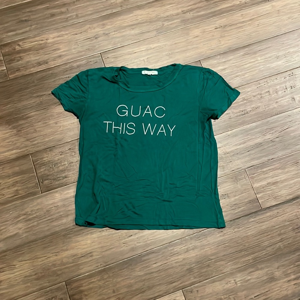 🟢$1 add-on item🟢 Guacamole tee shirt Women’s small